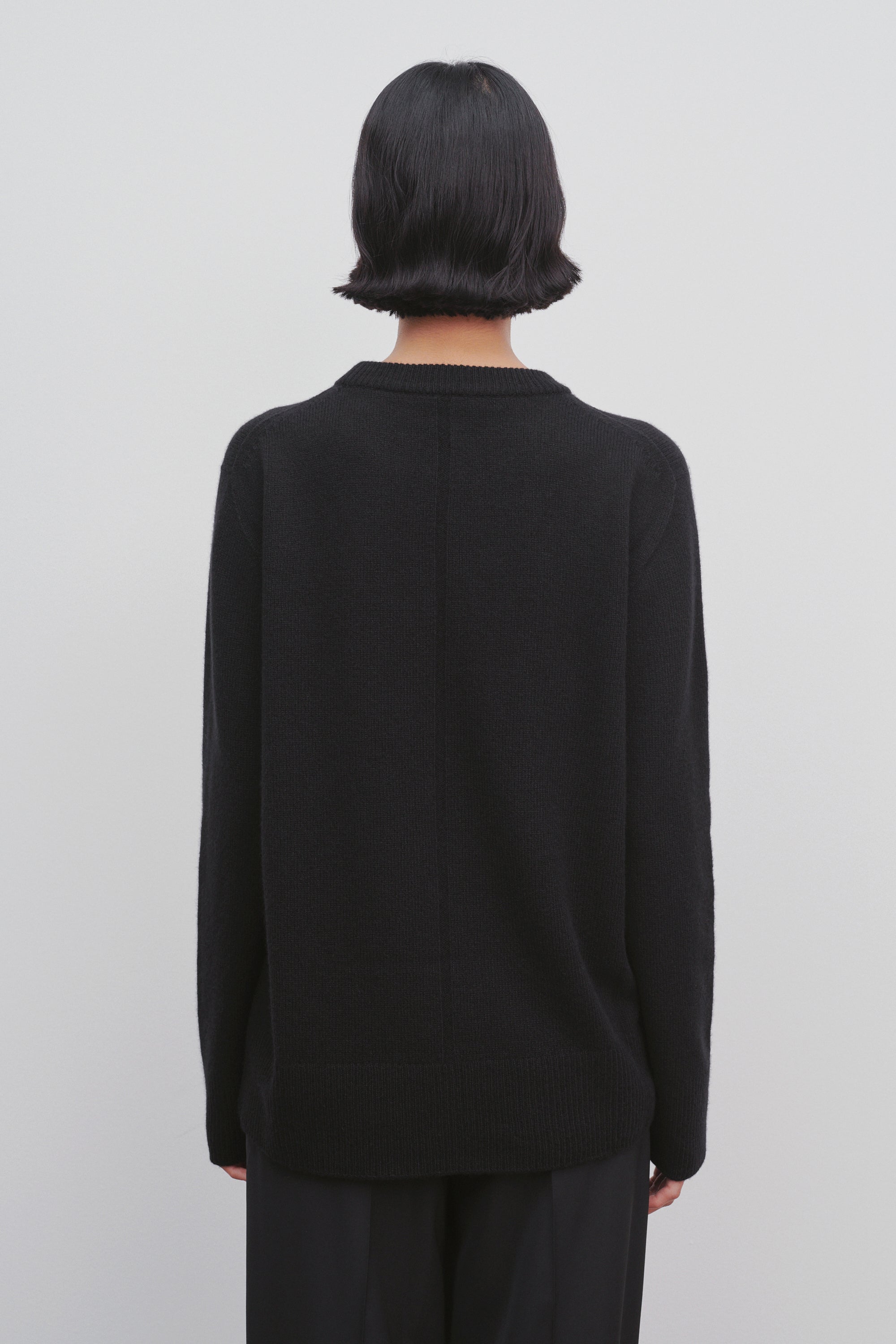 Luxury 100% Pure Wool Oversized Crew Neck Sweater | Premium Minimalist Knit Pullover
