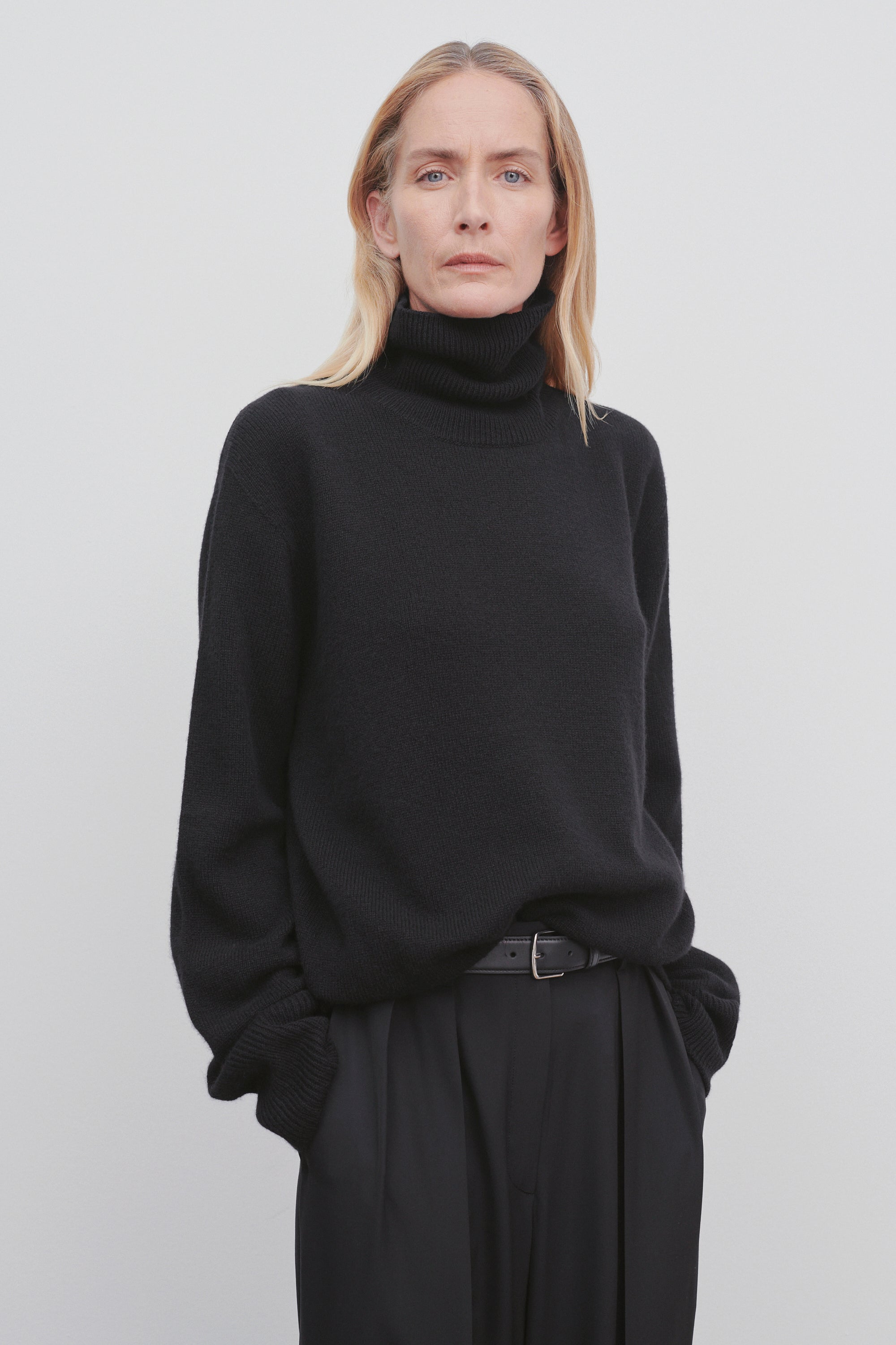 Luxury 100% Pure Wool Oversized Turtleneck Sweater | Premium High-Neck Chunky Knit