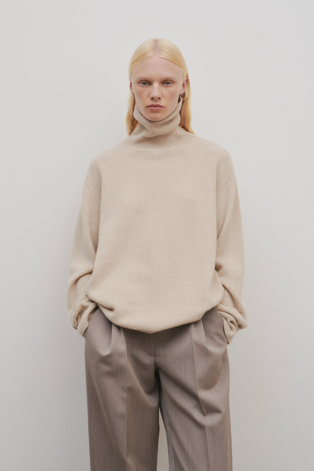 Luxury 100% Pure Wool Oversized Turtleneck Sweater | Premium High-Neck Chunky Knit
