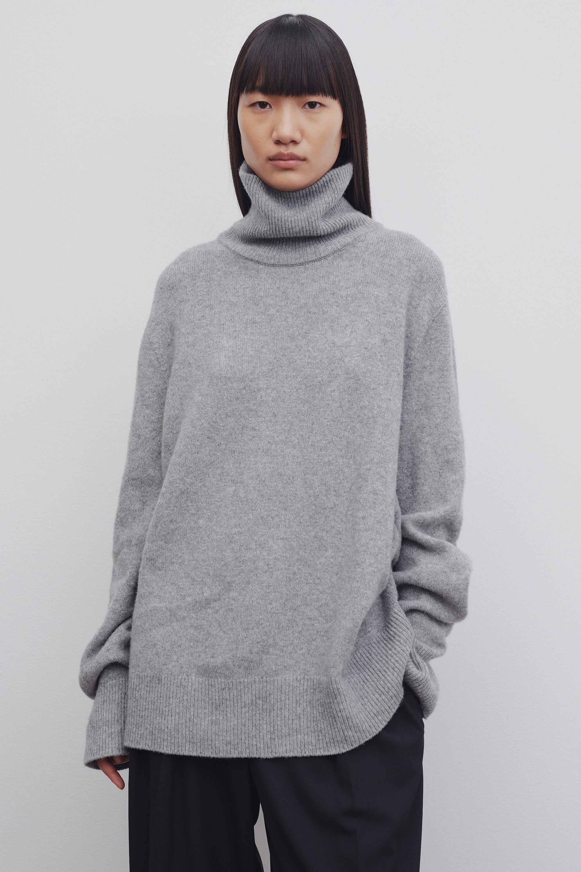 Luxury 100% Pure Wool Oversized Turtleneck Sweater | Premium High-Neck Chunky Knit