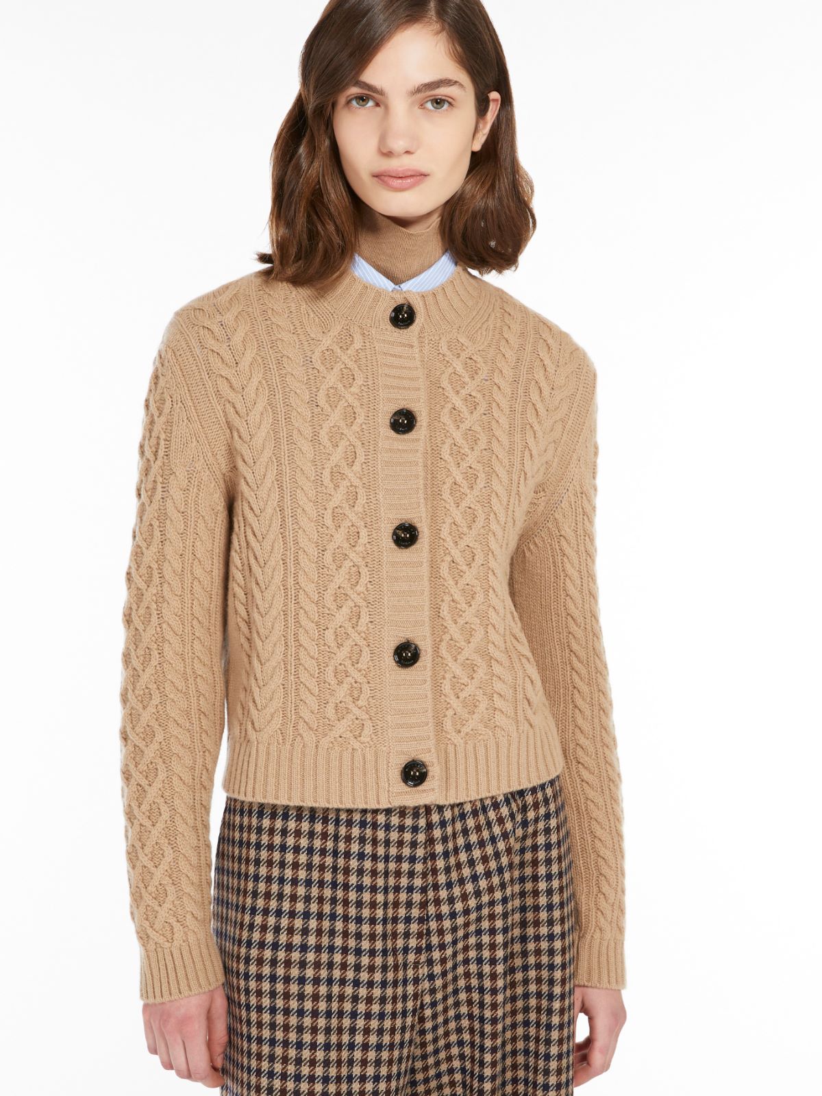 Luxury Wool-Cashmere Cable-Knit Cardigan | Classic Crew Neck Button-Down Sweater